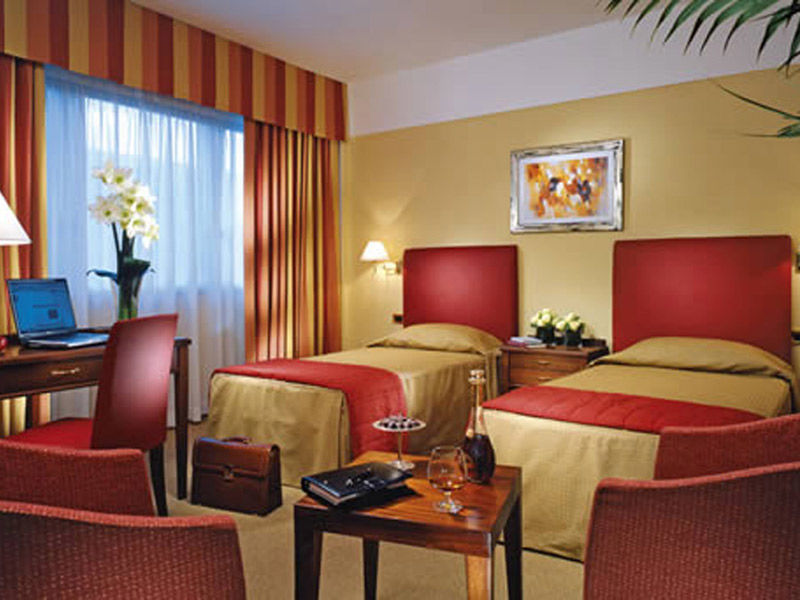 Ih Cicerone Hotel 4*